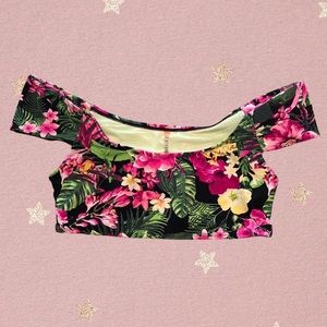 Forever 21 “Off The Shoulder” Cap Sleeve Tropical Pattern Swim Bikini Top